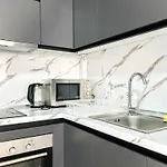 Apartment Shoreline Bliss B43 *